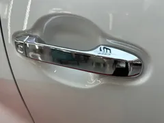 2023 Toyota Vellfire 2.5L HV, белый — фото 41