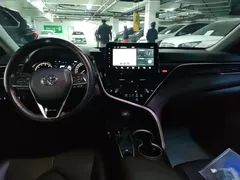 2023 Toyota Camry 2.0G Luxury, чёрный — фото 11