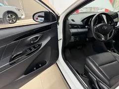 2022 Toyota Yaris L Zhixuan 1.5L CVT Luxury Plus, белый — фото 8