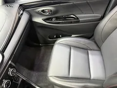2022 Toyota Yaris L Zhixuan 1.5L CVT Luxury Plus, белый — фото 13