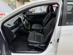 2022 Toyota Yaris L Zhixuan 1.5L CVT Luxury Plus, белый — фото 15