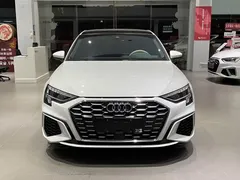 2022 Audi A3L Limousine 35 TFSI Luxury Sport, белый — фото 2