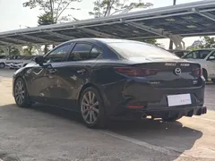 2021 Mazda 3 2.0L, чёрный — фото 7