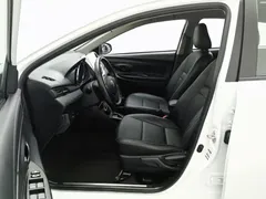 2020 Toyota Yaris L Zhixuan 1.5L CVT, белый — фото 10