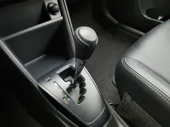 2020 Toyota Yaris L Zhixuan 1.5L CVT, белый — фото 13