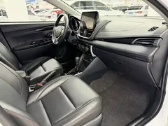 2022 Toyota Yaris L Zhixuan X 1.5L CVT Luxury Plus, белый — фото 7