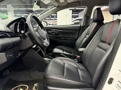 2022 Toyota Yaris L Zhixuan X 1.5L CVT Luxury Plus, белый — фото 14