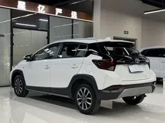 2022 Toyota Yaris L Zhixuan X 1.5L CVT Luxury Plus, белый — фото 19