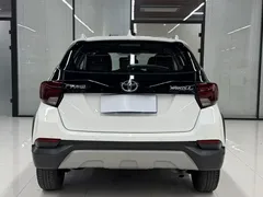 2022 Toyota Yaris L Zhixuan X 1.5L CVT Luxury Plus, белый — фото 20