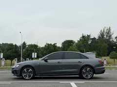 2022 Audi A4L 40 TFSI Luxury Sport — фото 4