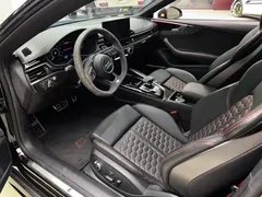 2023 Audi RS 5 2.9T Coupe, чёрный — фото 2