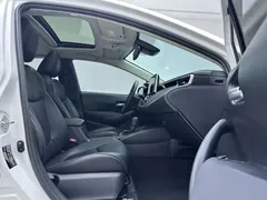 2021 Toyota Corolla 1.2T S-CVT Elite Plus, белый — фото 8