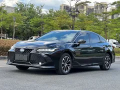 2022 Toyota Avalon Hybrid 2.5L Luxury, чёрный — фото 1