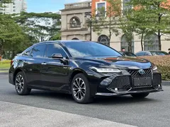 2022 Toyota Avalon Hybrid 2.5L Luxury, чёрный — фото 3