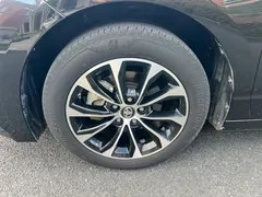 2022 Toyota Avalon Hybrid 2.5L Luxury, чёрный — фото 11
