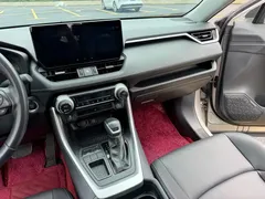 2023 Toyota Wildlander 2.0L CVT 2WD Luxury Plus — фото 18