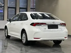 2021 Toyota Corolla 1.2T S-CVT Elite, белый — фото 3