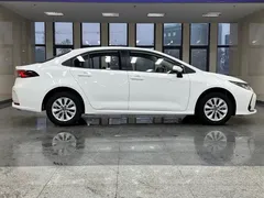 2021 Toyota Corolla 1.2T S-CVT Elite, белый — фото 5