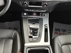 2020 Audi Q5L 40 TFSI, чёрный — фото 12