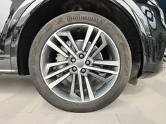 2020 Audi Q5L 40 TFSI, чёрный — фото 16