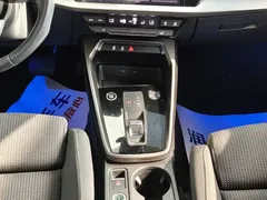 2021 Audi A3 Sportback 35 TFSI, белый — фото 12