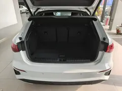 2021 Audi A3 Sportback 35 TFSI, белый — фото 15