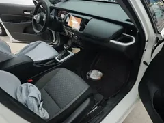 2022 Honda Fit 1.5L CVT Sunroof, белый — фото 8