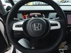 2022 Honda Fit 1.5L CVT Sunroof, белый — фото 11