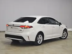 2021 Toyota Levin Hybrid 1.8H E-CVT Advanced, белый — фото 4