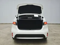 2021 Toyota Levin Hybrid 1.8H E-CVT Advanced, белый — фото 6