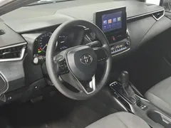 2021 Toyota Levin Hybrid 1.8H E-CVT Advanced, белый — фото 10