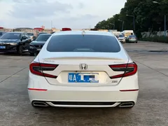 2022 Honda Accord 260TURBO Luxury, белый — фото 8