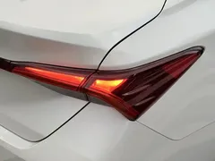 2022 Toyota Avalon 2.0L, белый — фото 17