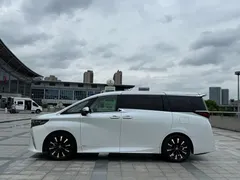 2024 Toyota Alphard 2.5L, белый — фото 2