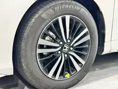 2021 Honda Odyssey 2.0L Premium, белый — фото 4