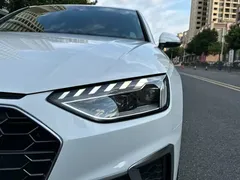 2022 Audi A4L 40 TFSI Luxury Sport, белый — фото 4