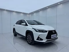 2022 Toyota Yaris L Zhixuan X 1.5L CVT Luxury Plus, белый — фото 3