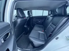 2022 Toyota Yaris L Zhixuan X 1.5L CVT Luxury Plus, белый — фото 9