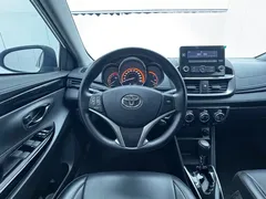 2022 Toyota Yaris L Zhixuan X 1.5L CVT Luxury Plus, белый — фото 10