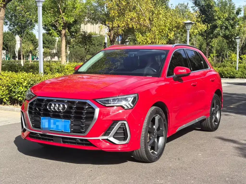 2021 Audi Q3 35 TFSI Fashion Sport