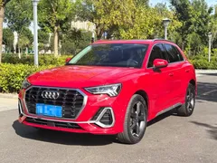 2021 Audi Q3 35 TFSI Fashion Sport — фото 1