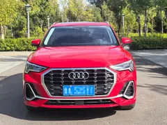 2021 Audi Q3 35 TFSI Fashion Sport — фото 2