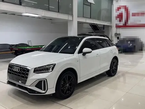 2022 Audi Q2L 35 TFSI Sport