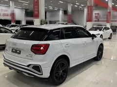2022 Audi Q2L 35 TFSI Sport, белый — фото 4