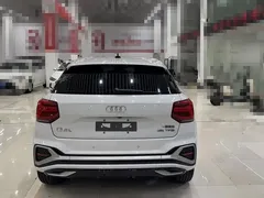 2022 Audi Q2L 35 TFSI Sport, белый — фото 5