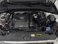 2022 Audi Q2L 35 TFSI Sport, белый — фото 18