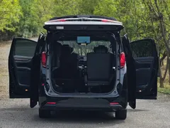 2021 Toyota Alphard Hybrid 2.5L Premium, чёрный — фото 7
