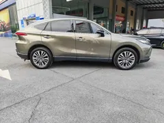 2022 Toyota Harrier Hybrid 2.5L CVT 4WD Flagship — фото 8