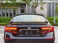 2022 Honda Accord 2.0L, чёрный — фото 9