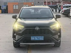 2023 Toyota RAV4 2.0L CVT 2WD Fashion Plus, чёрный — фото 2